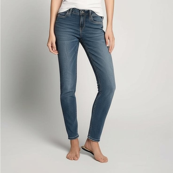 Kut From The Kloth Jeans Size 4 Blue Boyfriend Distressed Whiskered Casual Chic - Picture 1 of 10